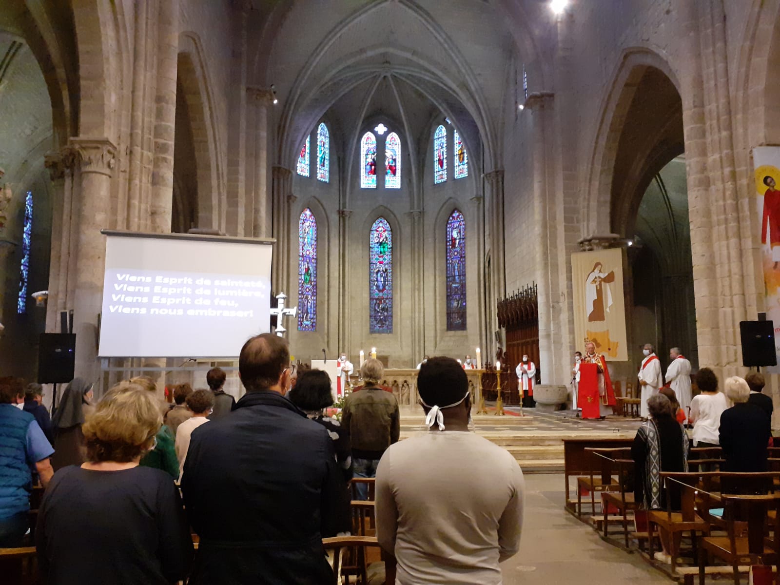 vigile de pentecôte à la collégiale