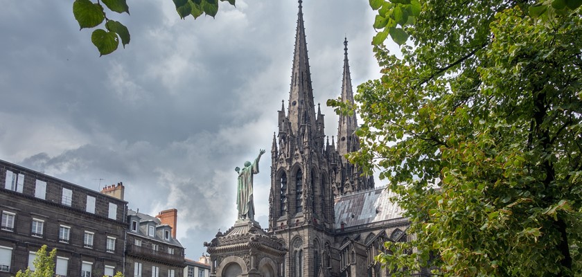 Pèlerinage : une journée à Clermont-Ferrand