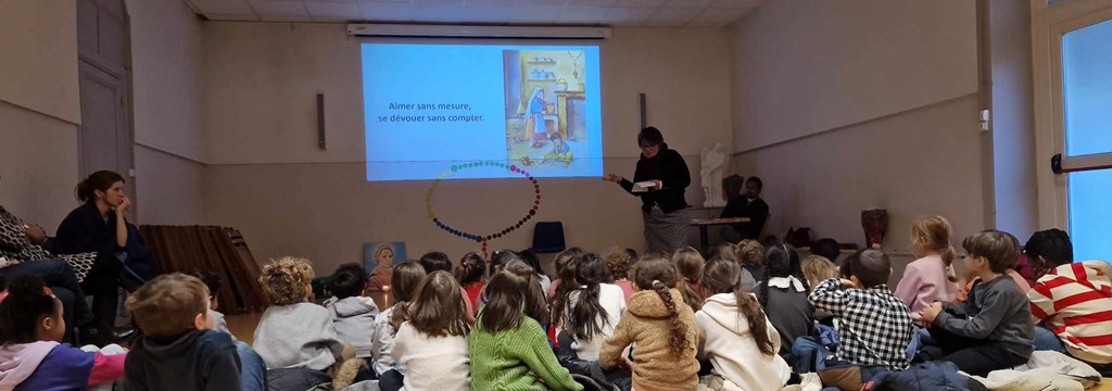 Saint-Étienne-Saint-Benoît : mission paroissiale dans les écoles