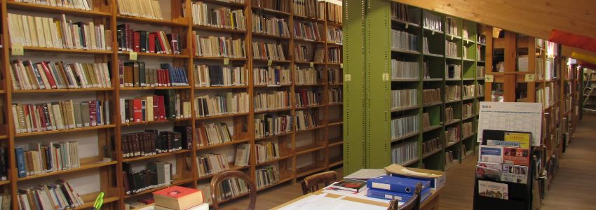 MEA - Rayons bibliothèque