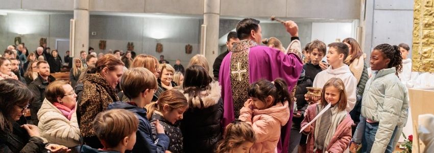 Bienheureux Antoine Chevrier : une messe particulièrement festive !