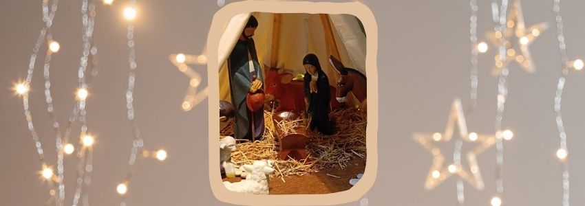 De crèche en crèche ... tous prêts à accueillir le Sauveur !