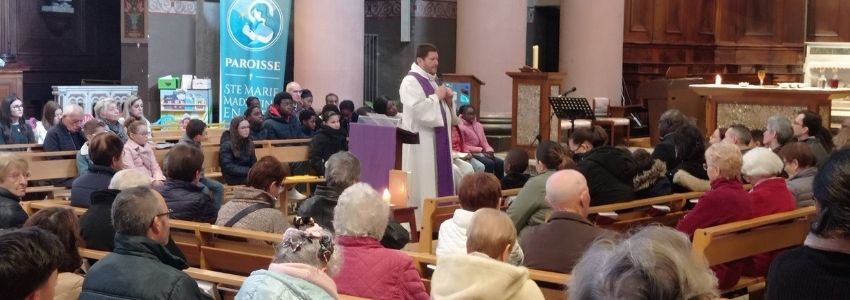 Sainte-Marie-Madeleine-en-Gier : les familles rassemblées pour le 2ème dimanche du Carême